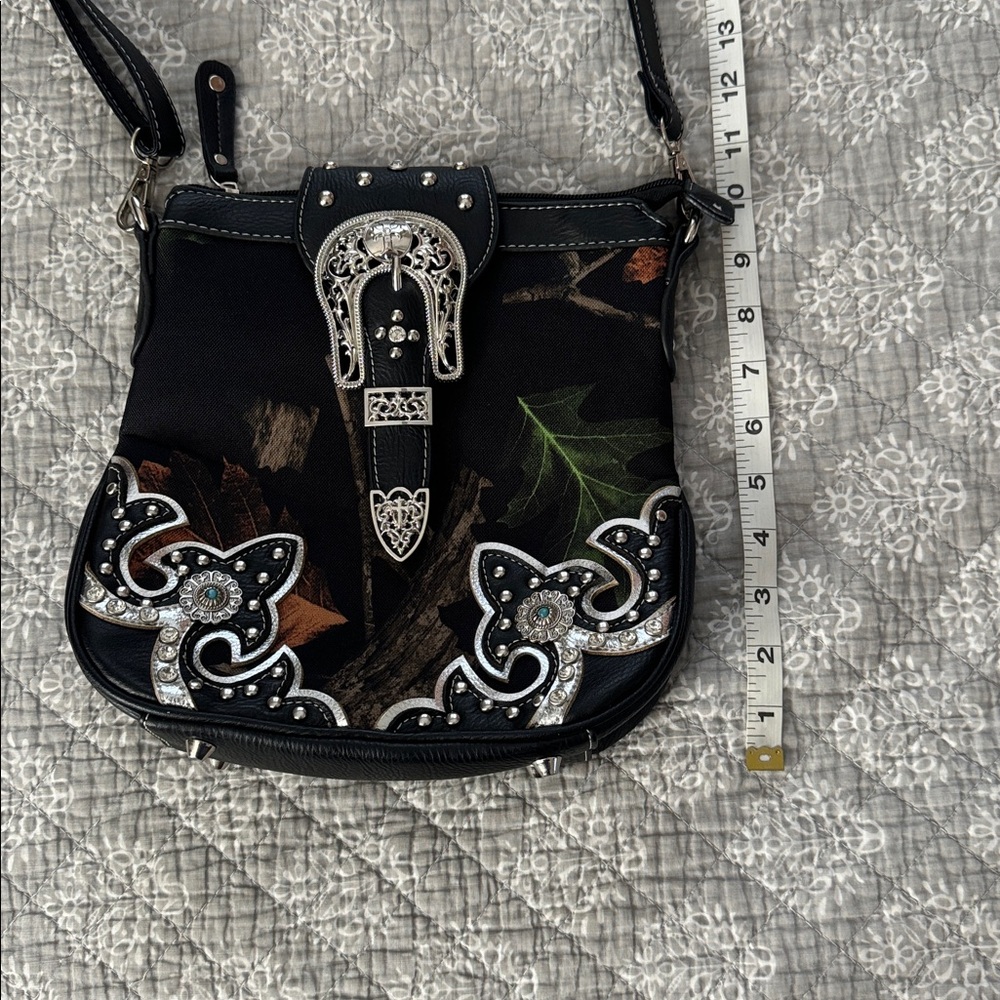Cowgirl Trendy Western Crossbody Bag - Picture 4 of 4